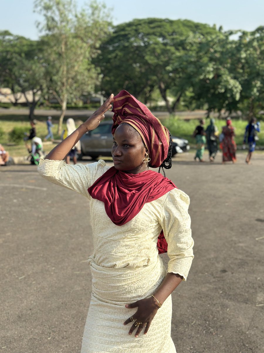 Arike_Ade||Thecybergirl❤️ tweet media