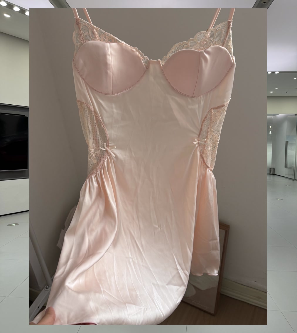 Tracy Ellis tweet media