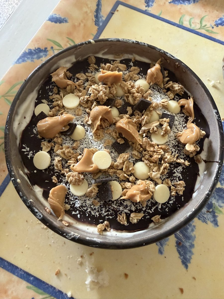 mariejusti75991's tweet image. J adore les overnights.je m en fait assez souvent.aussi bien salé que sucré.j aime les2. #overnight #petitdéjeuner #idéerecettes #recettesucrer #food #recette #cuisine