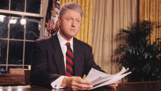 SpiesVespers's tweet image. OTD April 17, 1995 Pres #Clinton signs Executive Order 12958 creating new standards for identifying and protecting classified information.