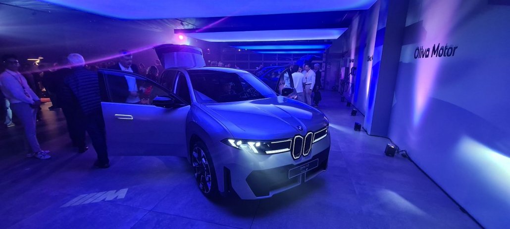 PremsaMotorCat's tweet image. Oliva Motor inaugura sus nuevas instalaciones en Les Gavarres y presenta el nuevo BMW iX3 apmc.cat/apmc/?p=147733 @OlivaMotors @BMWEspana @MINIEspana @PremsaMotorCat #OlovaMotors #BMW #MINI #APMCmotor