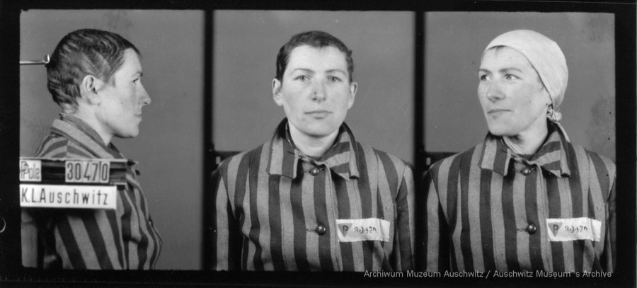 TomFromKatowice's tweet image. My name is Julianna Sęk 🇵🇱, a knitter from #Warsaw, born on Nov. 4, 1901.
I was murdered by #Germans in their #Death camp #Auschwitz on April 1️⃣7️⃣, 1943 at the age of 4️⃣1️⃣ only because I was a #Pole.
I survived 8️⃣5️⃣ days.
Please, #NeverForget me!
#Genocide‌ 
#WWII 
#NeverAgain