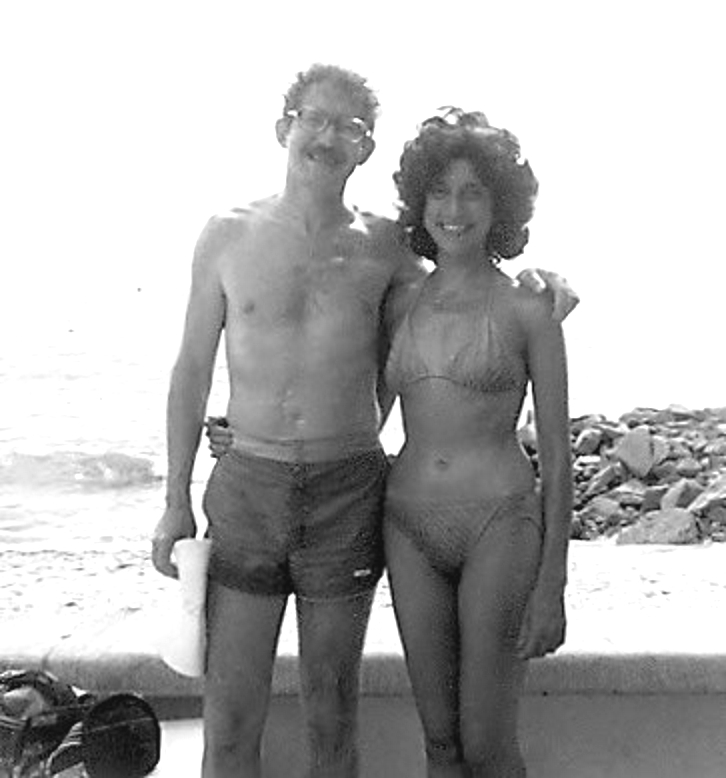 SpiesVespers's tweet image. OTD April 17, 1984 #Aldrich_Ames notified #CIA his intention to marry #Rosario_Dupuy. Did not live happily ever after.