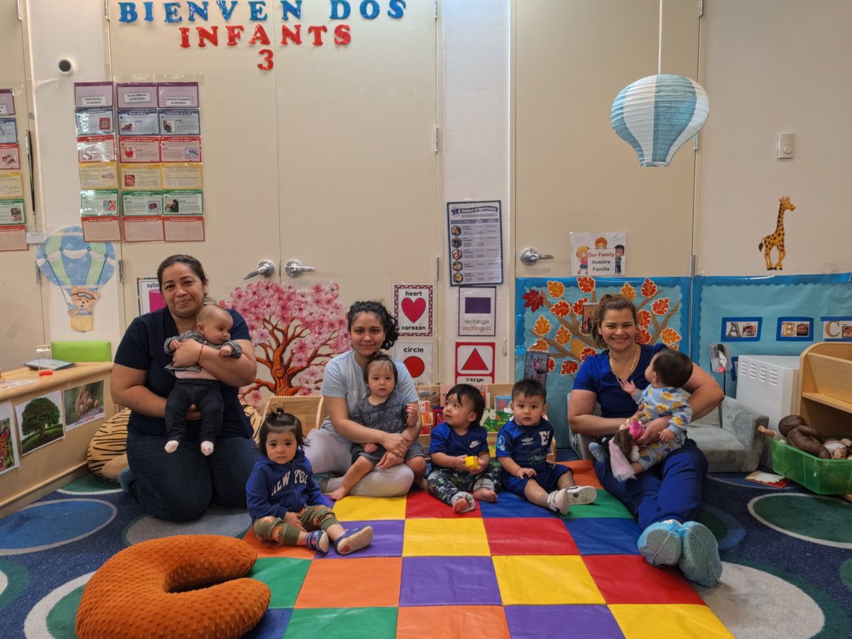 CentroNia's tweet image. This week, we celebrated #WeekOfTheYoungChild, sponsored by @NAEYC! 🎉

Our early learners, families, and teachers had a fantastic time enjoying a fun #spiritweek. Take a look at some special moments from this week!

#centronia #childcare #earlylearning #kidactivties #crayonparty