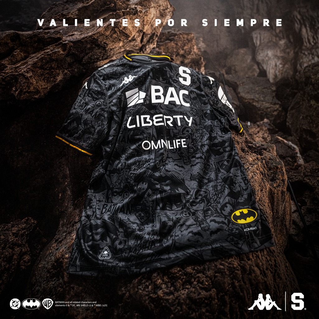 SaprissaOficial's tweet photo. SOMOS SAPRISSA 🦇 ¡Valientes por Siempre! 

Todas las tallas por ÚLTIMA VEZ en tiendas oficiales y https://t.co/wSMrhz8lFT https://t.co/ljziQJPdJ0