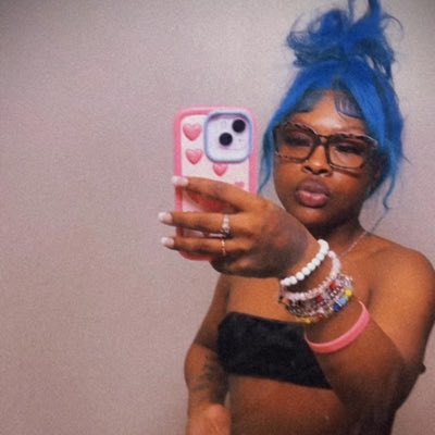 ChocolateCfi's tweet photo. #NewProfilePic https://t.co/RzePRMgQIq
