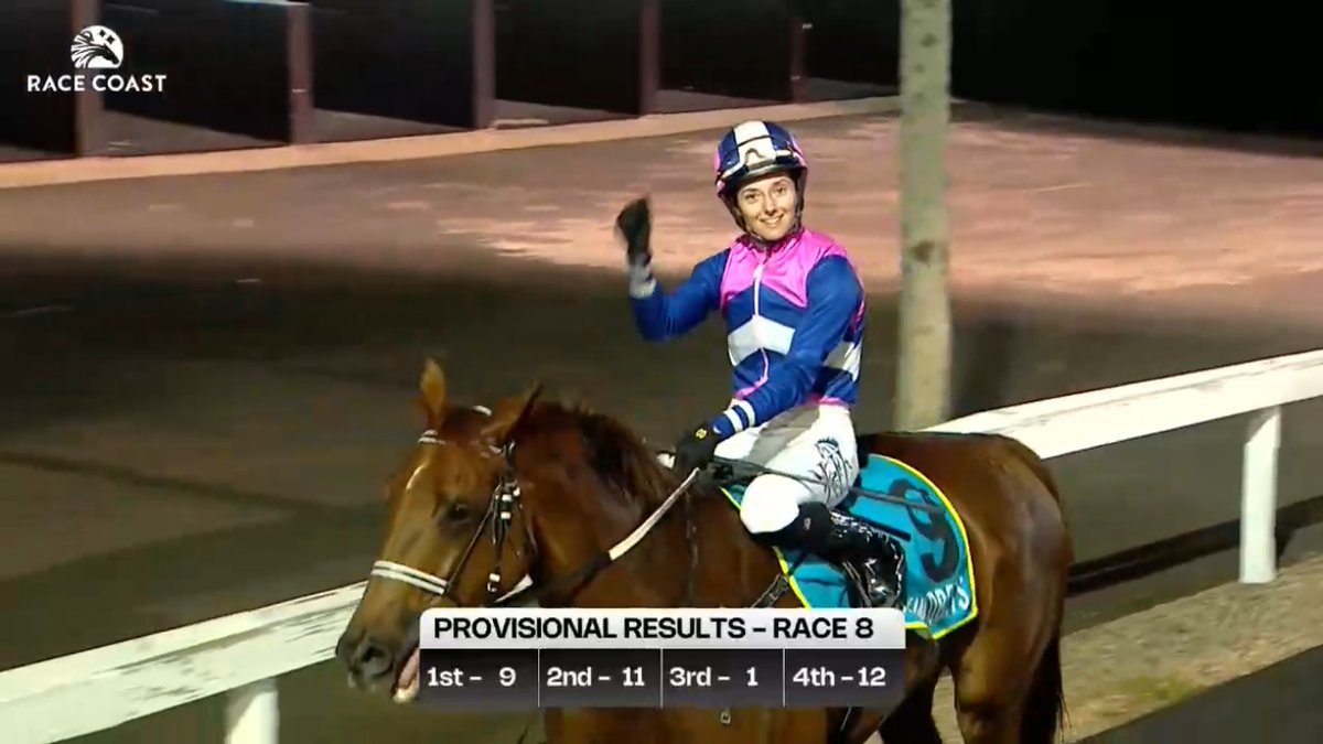 rebelsart's tweet image. 🏆 Winner 🏆
Bravo 🇫🇷 Mickaëlle Michel🇯🇵@MickaelleMichel and De Vlugge 1st place in race 8 on Friday night at Greyville, South Africa‼️🏇🥇🇿🇦
Trainer Gary Rich
💥1⃣8⃣ South Africa Winners!💥
#NeverGiveUp #WorkHard #MickaelleMichel
M.ミシェル #ミカエルミシェル
💪👊🌪️🥰