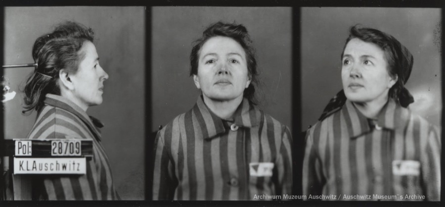 TomFromKatowice's tweet image. My name is Marta Kocieniewska🇵🇱 from Bydgoszcz, born on March 5, 1898.
I was murdered by #Germans in their #Death camp #Auschwitz on April 1️⃣7️⃣, 1943 at the age of 4️⃣5️⃣ only because I was a #Pole.
I survived over 3️⃣ months.
Please, #NeverForget me! 
#NeverAgain 
#Genocide‌ #WWII