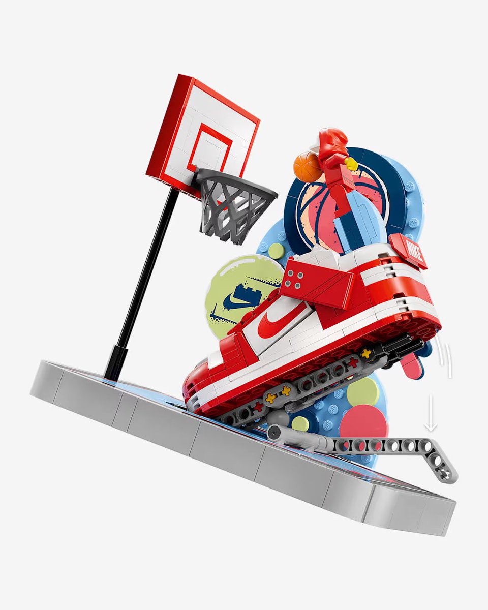 CheeperDeals's tweet image. Nike Dunk Trickshot x LEGO® Set
Building Kit with Exclusive Minifigure 

🛒 sovrn.co/1bjj0tv

#nike #AD
