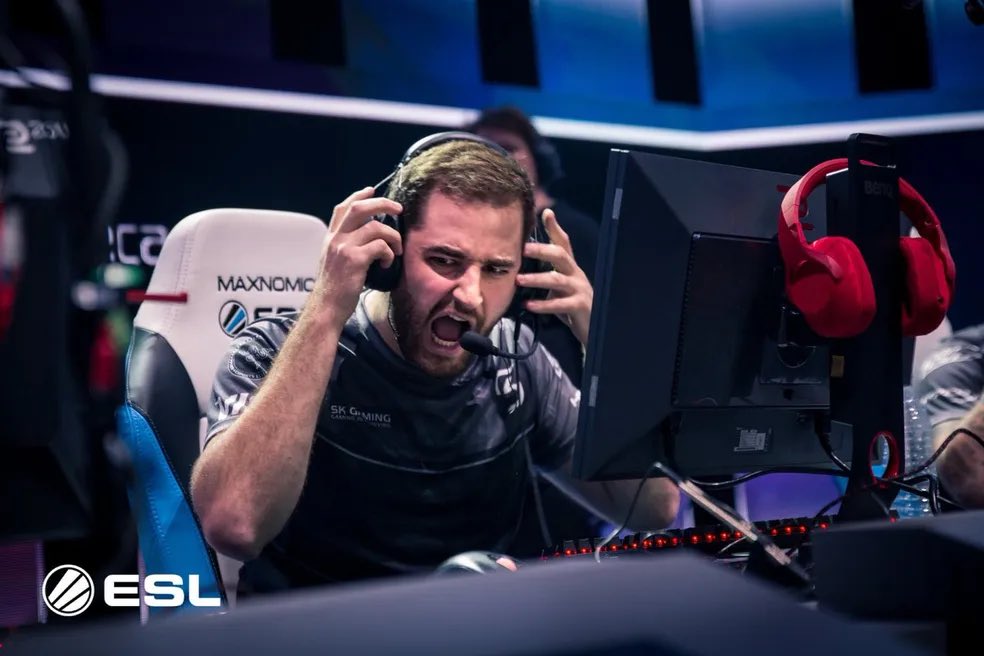 SÃO PAULO MIL GRAU tweet media