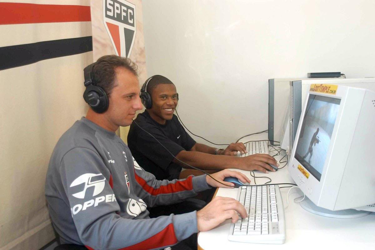 SÃO PAULO MIL GRAU tweet media