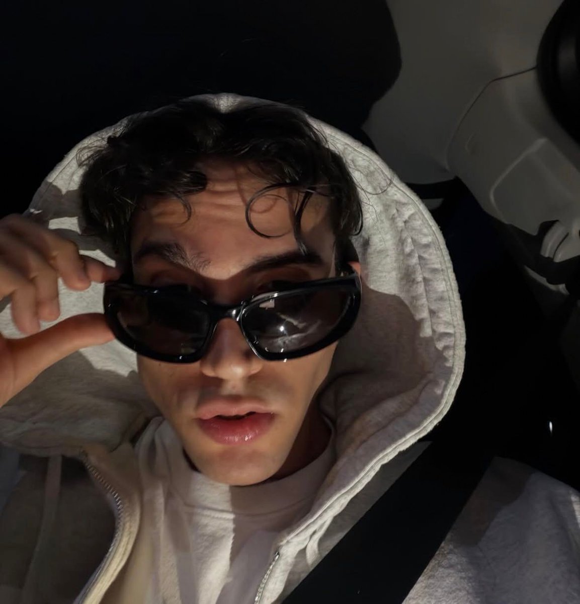 mary ☀️ luca⁷ !! tweet media