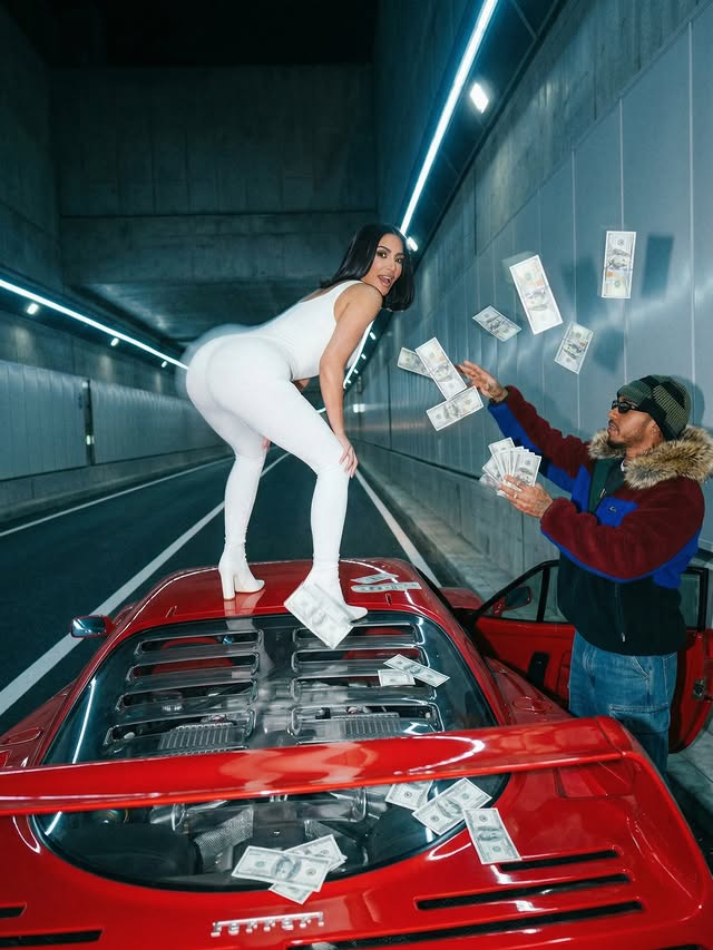 COMPETITION tweet media