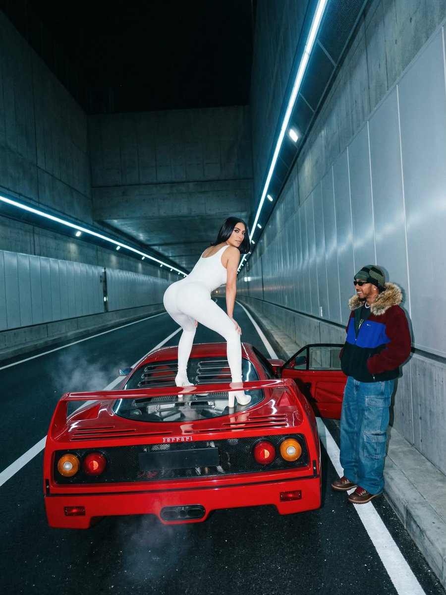 COMPETITION tweet media