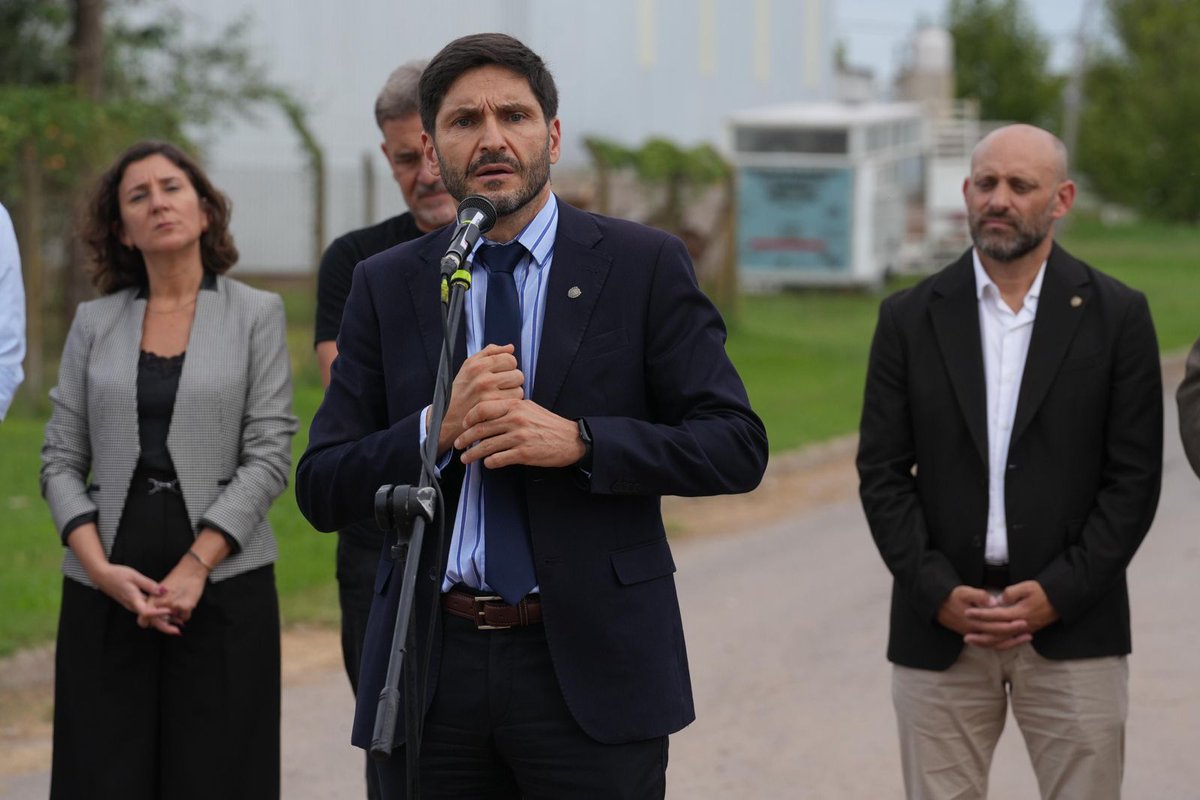 OjoPrensa's tweet image. 🧾🛣️ #Politica || Transferencia de rutas nacionales: Nación delega en provincias y #SantaFe evalúa el impacto y pide definiciones tinyurl.com/2hsh8976