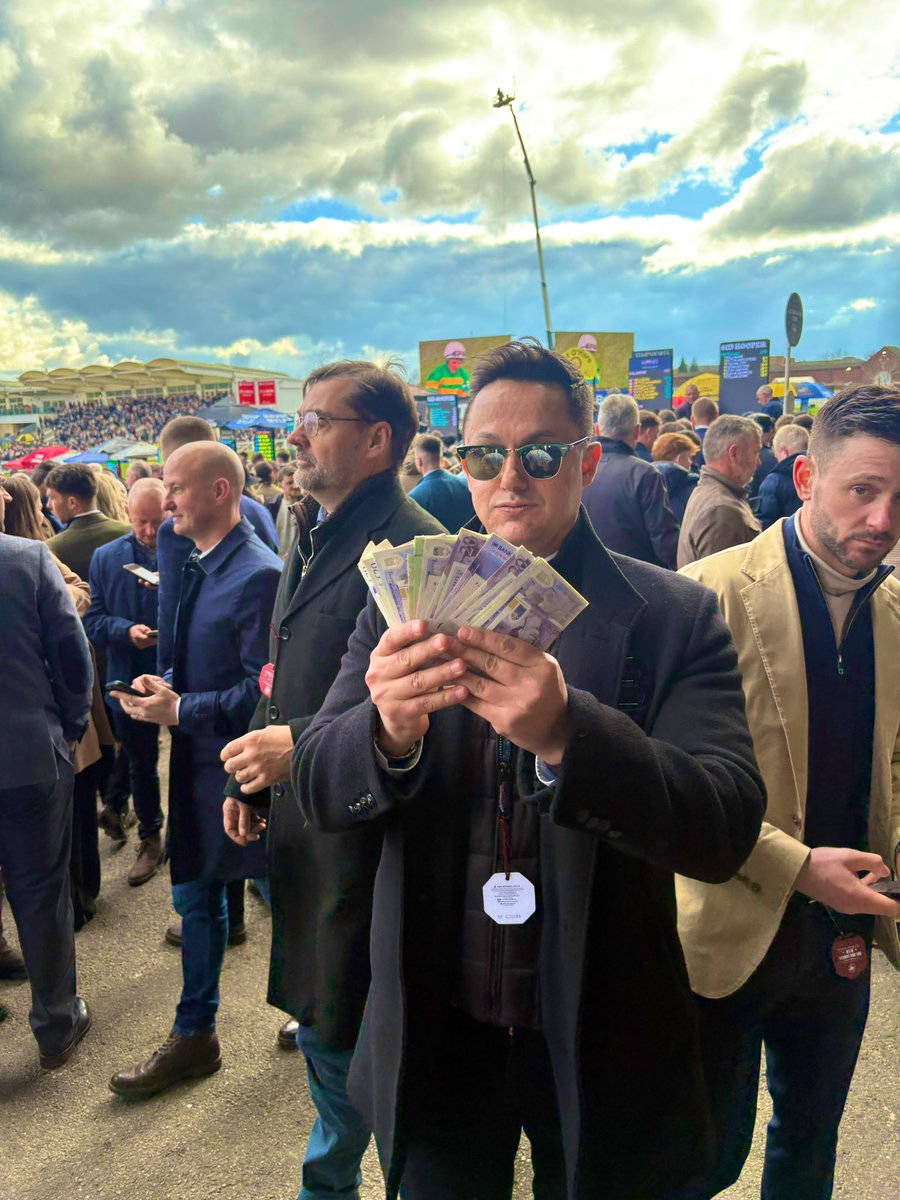 Stephen R Power tweet media