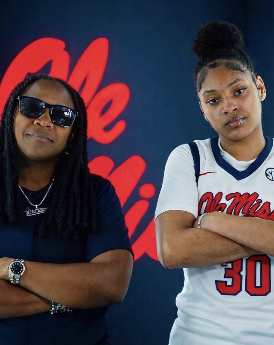 Everything Ole Miss tweet media