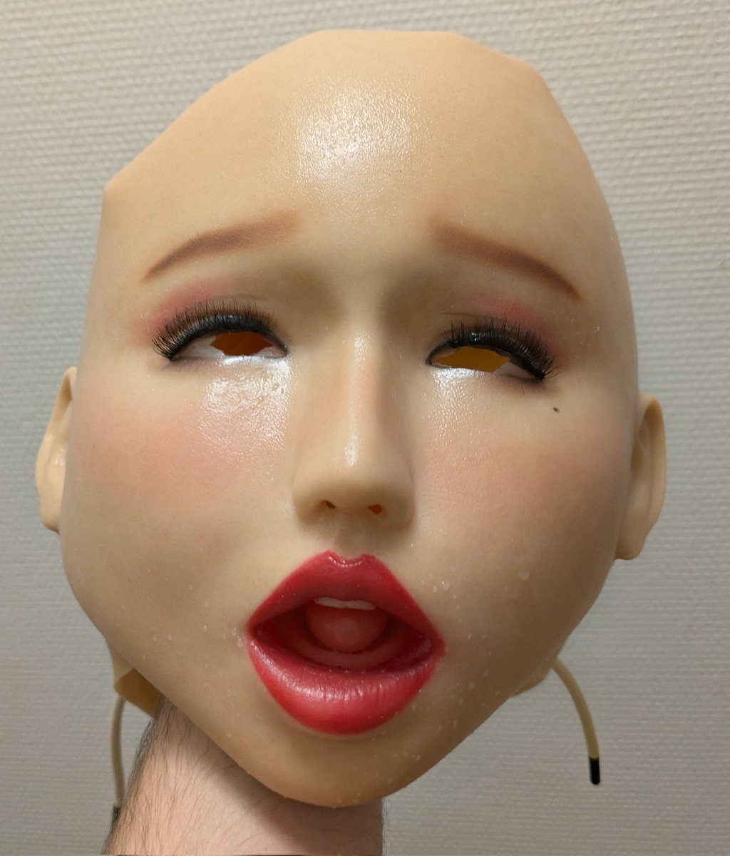 LazyGoat79's tweet photo. Naughtier Wednesday #dreammask #corset #chastity #qiui #fetish https://t.co/TnMpGsukR9