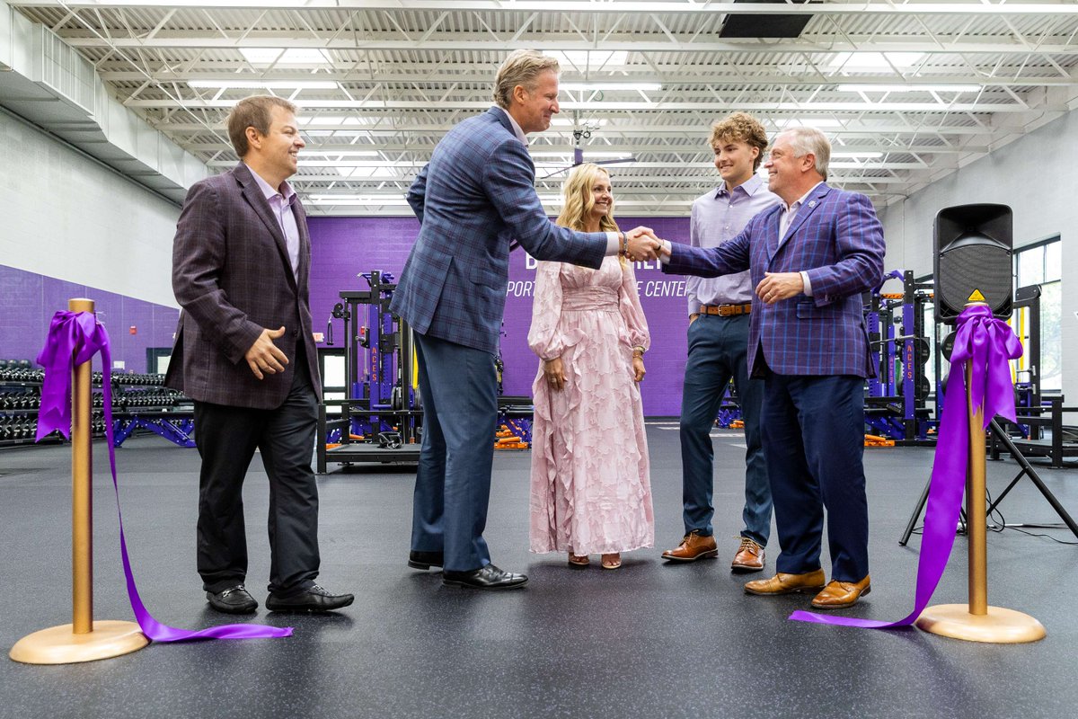UE has officially unveiled the Begle Family Sports Performance Center, made possible through the incredible generosity of Trustee Curt Begle ’99 and Kelley Begle ’00.

Read the full story at evansville.edu/news/!