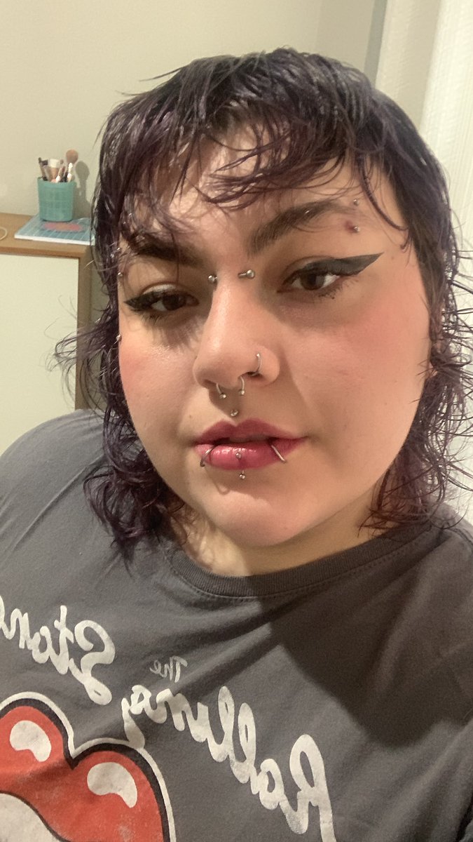 sora 🦇 tweet media