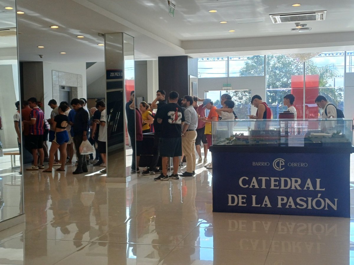 JuanGDENIS's tweet image. Muy buen movimiento de entradas vendidas para el #Clásico 
#SuperDeport 
#1120AM 
#650AM