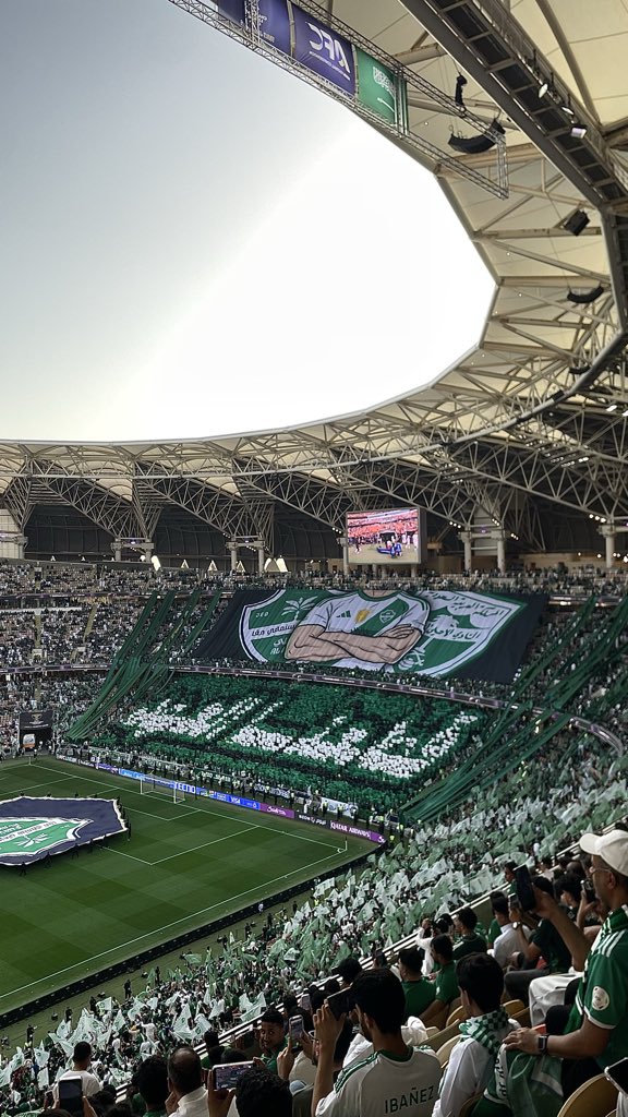 عُهود السقاف tweet media