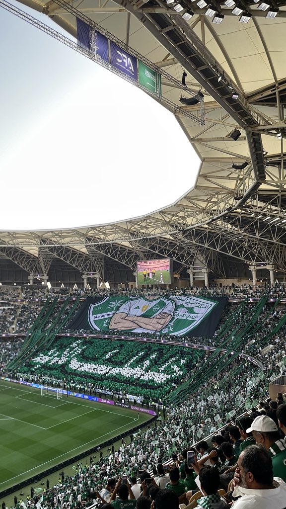 عُهود السقاف tweet media