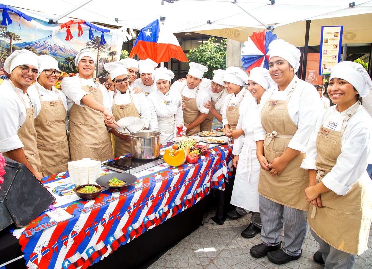 UDLAChile tweet media