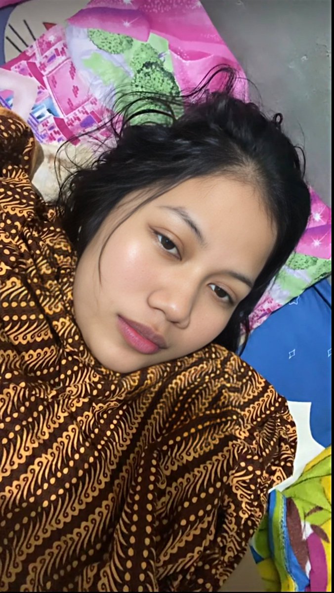 tari tweet media