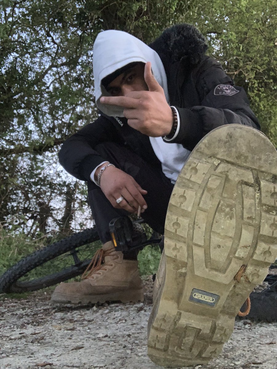 Alfa Calzy tweet media