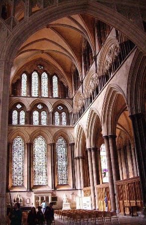 MiguelCalabria3's tweet image. Grant me the gift of Divine Grace to protect and conquer my five senses, that I may carry out the seven works of mercy, believe in the twelve articles of our Faith..Amen 
(Popular prayer from the 13th to 16th century)
*
Inside Salisbury cathedral #England 13th century
Click👇