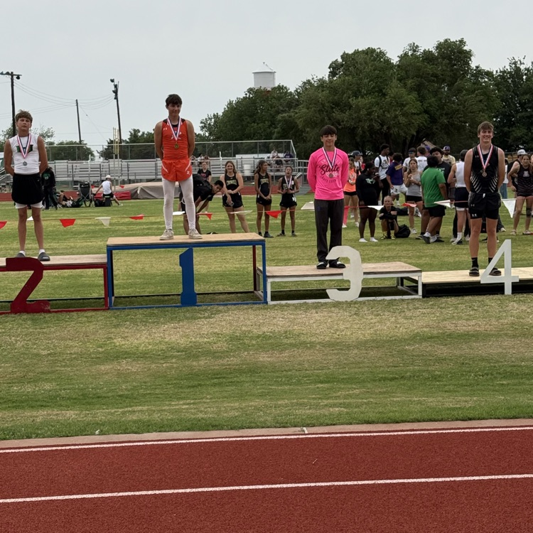 RISDRotan's tweet photo. Results from the Area Track Meet so far today.
Congratulations to:

Chris Newton - 3200M
Kate Van Poppel - Triple Jump https://t.co/BNveYSuGr3