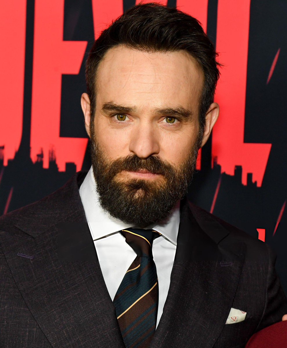 Charlie has finally played Clair Obscur

"I've played it a bit since then. Not the whole thing, I didn't finish it. That said, I played the beginning of the game for a while, explored the surroundings, met the characters, collected information.
But I wasn't very good at combat"