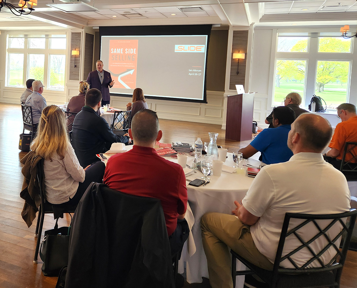 Slideproducts's tweet photo. Elevating the Game: Same Side Selling with Slide 🤝📈

It was a privilege to sponsor an exclusive, 2-day Same Side Selling workshop.

https://t.co/ZSeGPVdnja

#SlideProducts #MoldProcessing #InjectionMolds #InjectionMolding #MoldMaking #MoldMaintenance #RustPreventive https://t.co/DVkWArmXNN