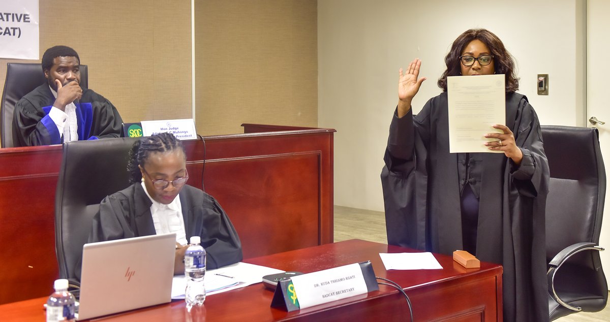 SADC_News's tweet image. #SADC Administrative Tribunal (SADCAT) today, 17/04/2026 held an Extraordinary Session in Gaborone, Botswana to bid farewell to Hon. Justice Sanji M. Monageng and swear in Hon. Justice Flavia Malata Chishimba as a new Judge. @EliasMagosi @AngeleMakombo @sardcnet @southerntimesa