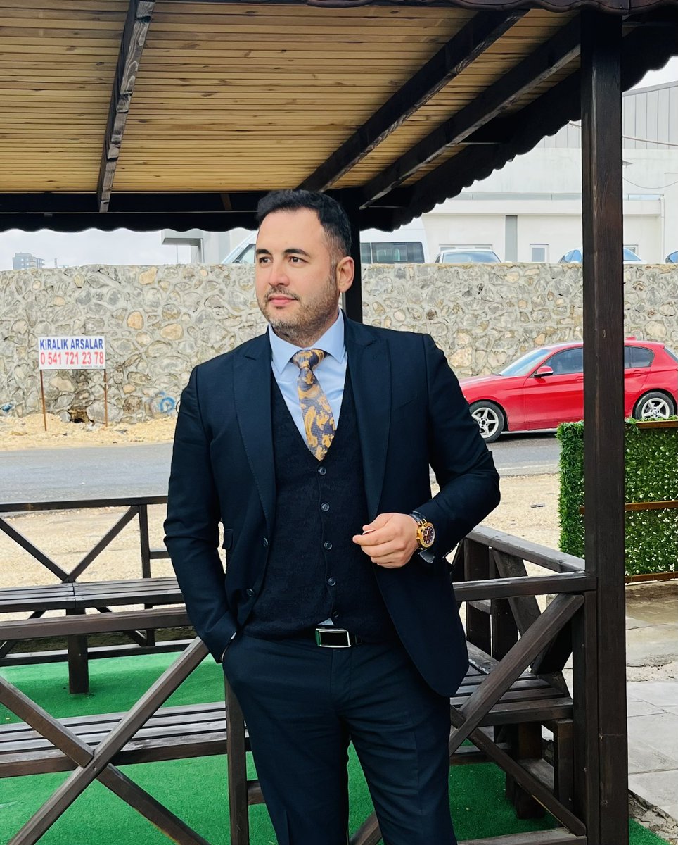 Mahir Öge tweet media