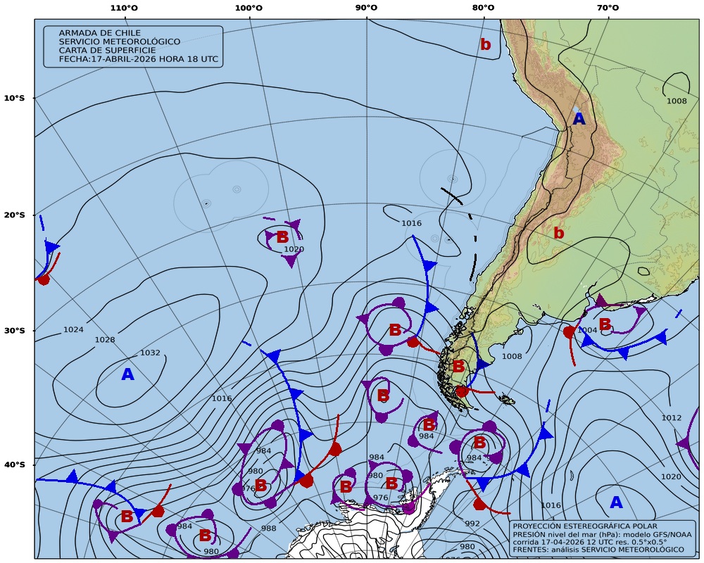 MetArmada_Valp's tweet image. Carta de superficie a color correspondiente a las 18 UTC.   ☀️ Visita nuestra página web meteoarmada.directemar.cl 📷#Chile #PacíficoSur #WeatherAlerta