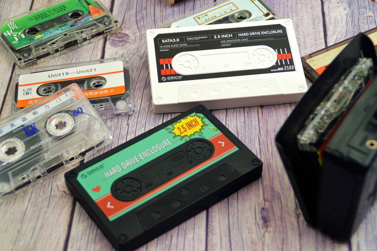 hatice47629269's tweet photo. "Sorting old stuff = finding forgotten joys!  Which vintage gem will you dig up today" https://t.co/dIdtMgBIwB