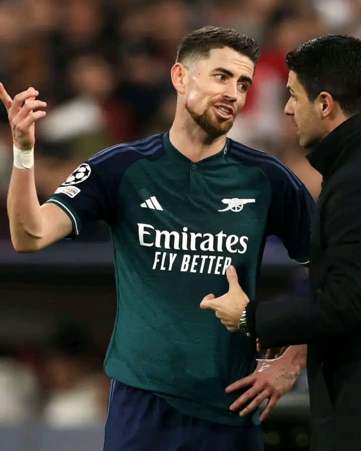 UmSportChannel's tweet photo. Jorginho ya bayyana dalilin barinsa Arsenal zuwa Flamengo:
“Ina son jin cewa ina da rai kuma INA DA MUHIMMANCI a cikin ƙungiya.” 😤
“Idan ɗan wasa baya cikin fili yana buga wasa, yana da wahala ya ci gaba da samun ƙwarin gwiwa. Na ji cewa ina buƙatar zuwa wani wuri da zan riƙa https://t.co/2B3o5iBuh9