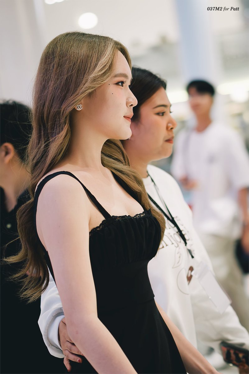 037_m2's tweet image. ยอดนักสืบจิ๋วโคนัน ตอน ปริศนาน้องแพทตกสวรรค์ 🫠 (2)

[260417] Patt BNK48 @ Gala Premiere "ยอดนักสืบจิ๋ว โคนัน ปริศนานางฟ้าตกสวรรค์" , SF World Cinema, centralwOrld.
#PattBNK48
#BNK48
#037M2