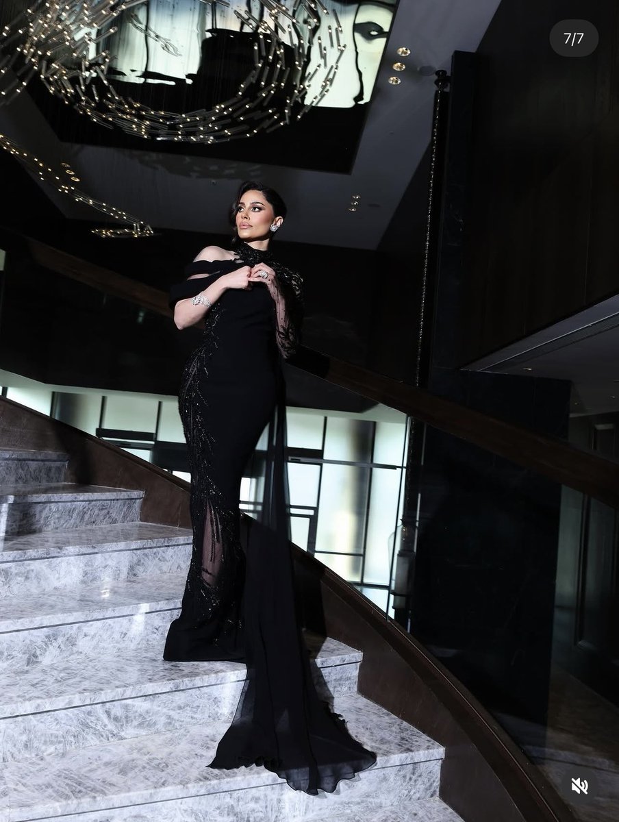 Manal Aziz tweet media