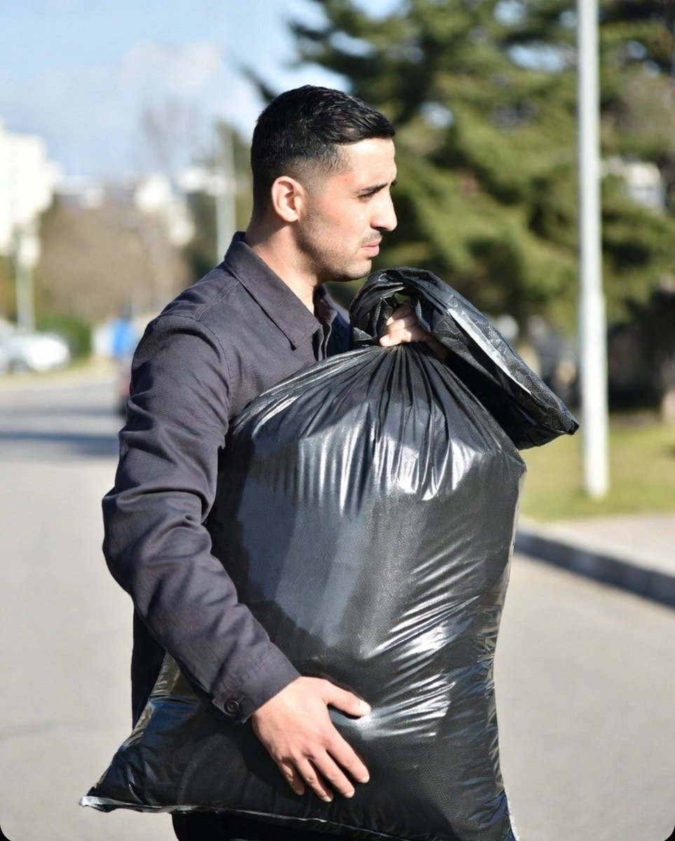 Michel A.🇨🇵✝️😺 tweet media