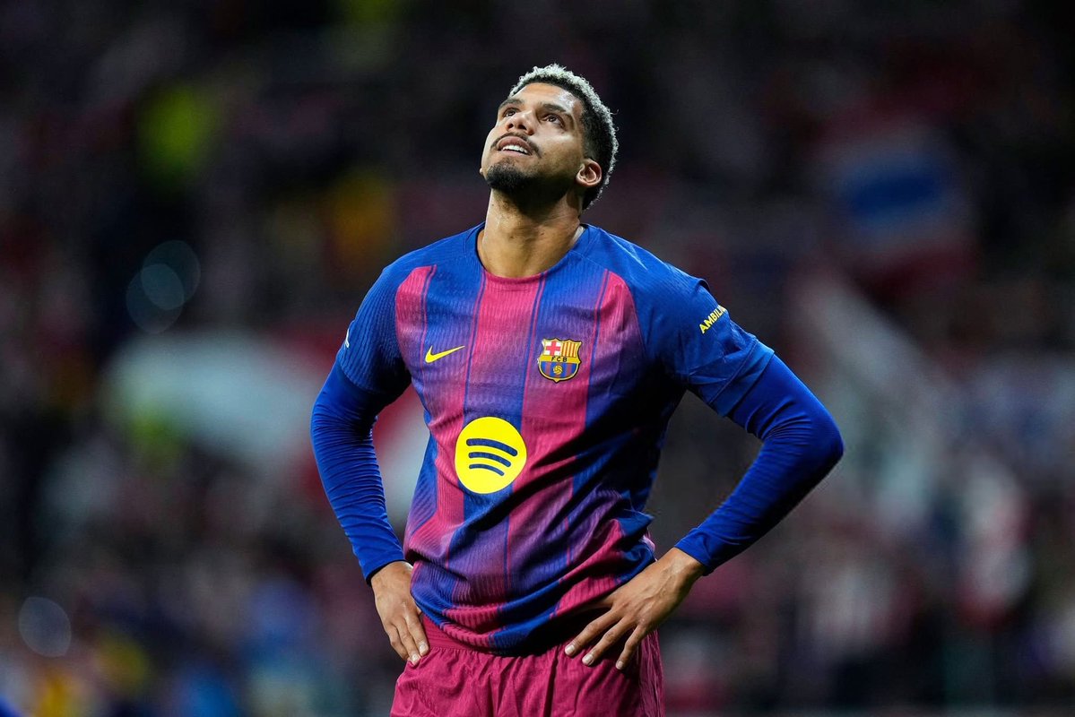 FR Barça 🇫🇷 tweet media