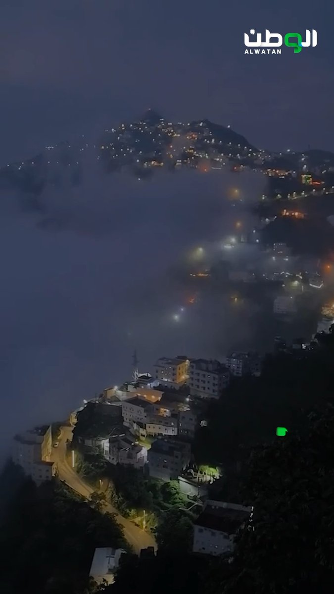 فيفاء من الأعلى.. بين السحاب جمال لا يُوصف في أبهى صوره، وتجربة تستحق الزيارة 