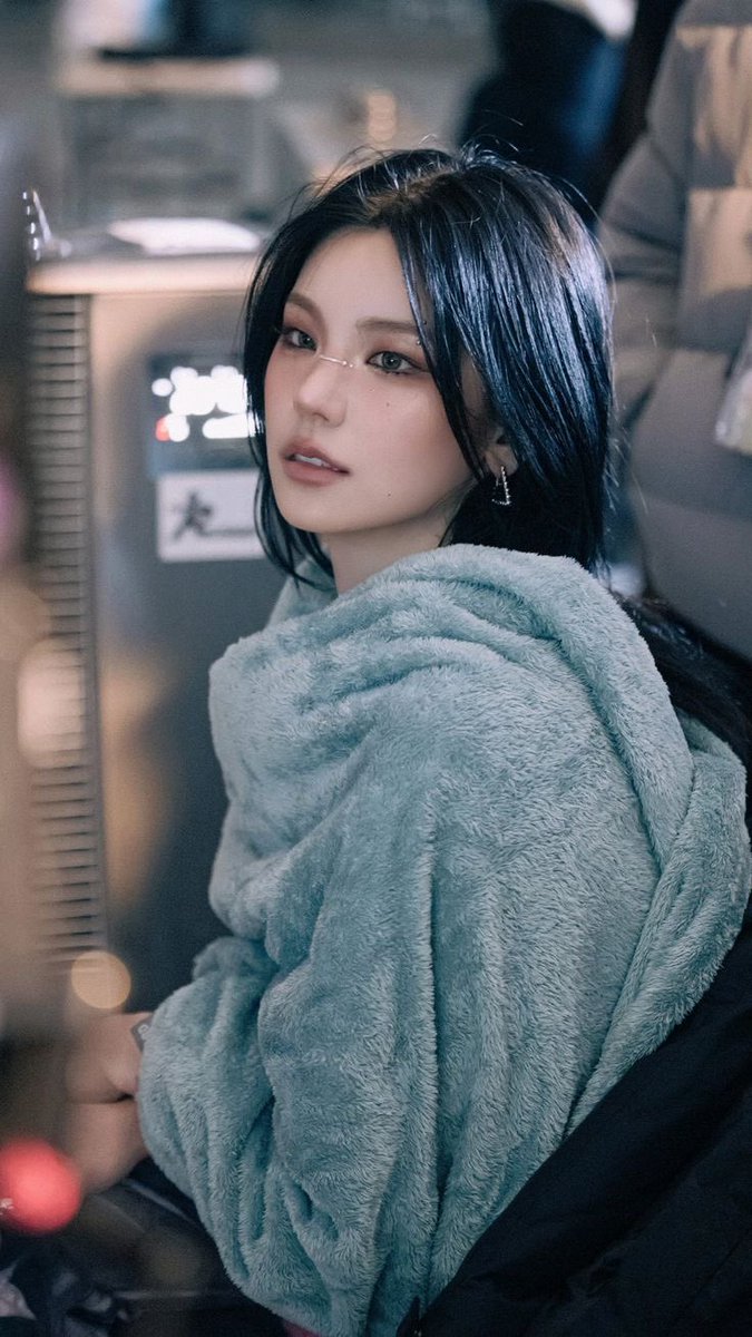 itzy pics tweet media