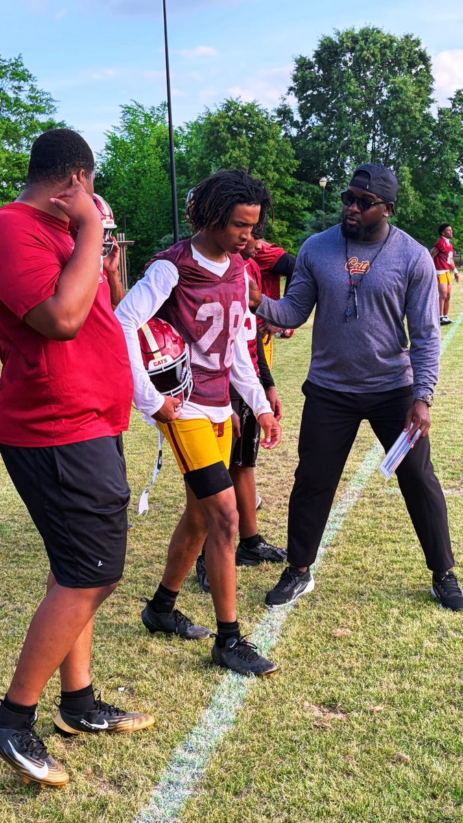 coach_lakes's tweet photo. Day 6️⃣ Spring Development 🔴🟡🧊 https://t.co/KWuRabwkus
