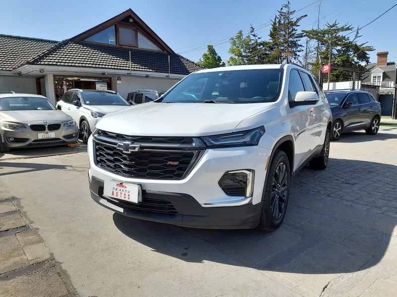 GrandeAutos88's tweet image. 2024 CHEVROLET TRAVERSE RS 3.6L 4WD
34.223 kms $35.890.000
Luz Garavito +56 9 3417 9103
MÁS DETALLES AQUÍ:
grandeautos.com/listing/2024-c…

#GrandeAutos #Chile #Santiago #Chillán #LosÁngeles #Coronel #Hualpén #Chiguayante #Temuco #Valdivia #PuertoMontt #Osorno #PuntaArenas
