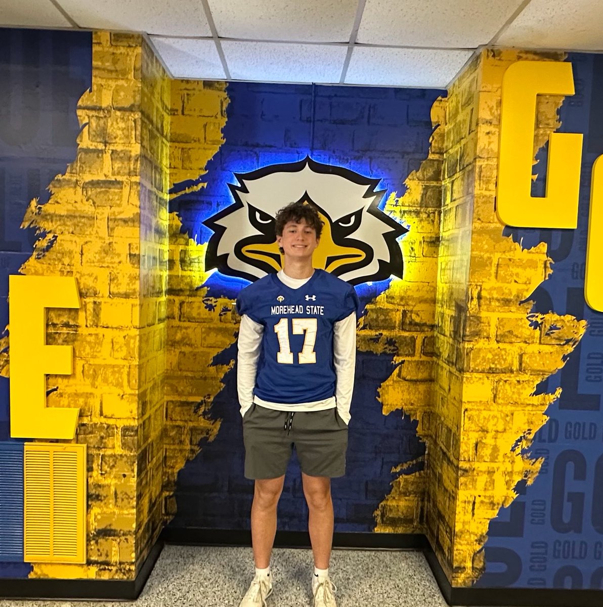 _JackHilbert's tweet photo. Had an amazing time yesterday @MSUEaglesFB. I appreciate the hospitality, and excited for the summer! @CoachTrue_MSU @Coachweiss30 
@_CoachTAllen @CoachJKiernan @StCharlesFball https://t.co/C6Mbyx5woa