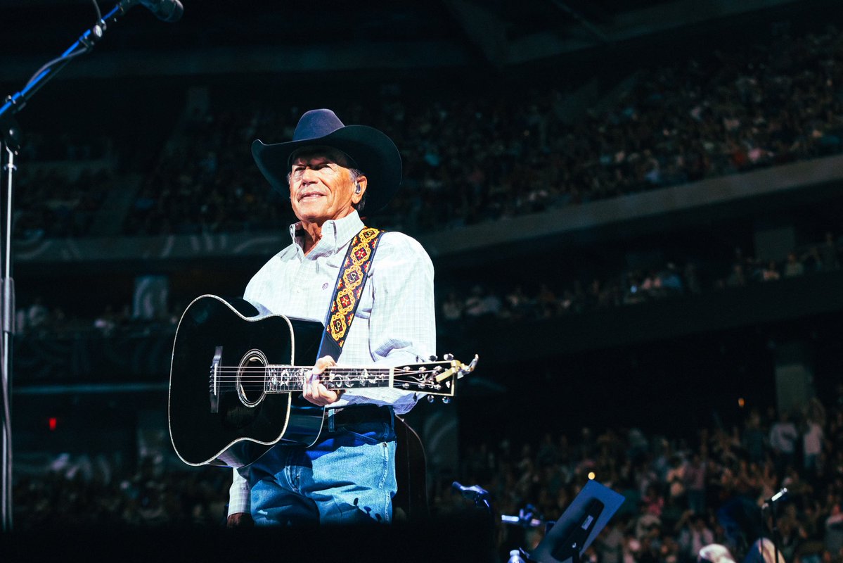 George Strait tweet media