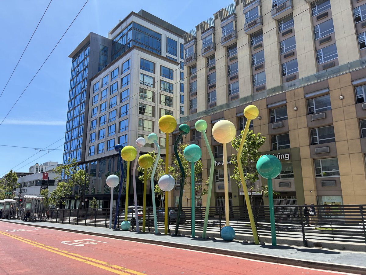 🚩🚩🚩gross encounters of the turd mind🧻 tweet media